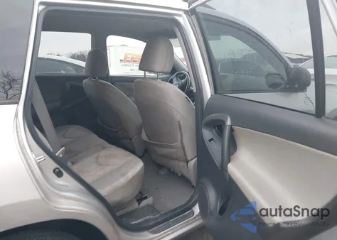 2011 Toyota Rav4 из США, поврежденный, VIN 2T3BF4DV3BW106459